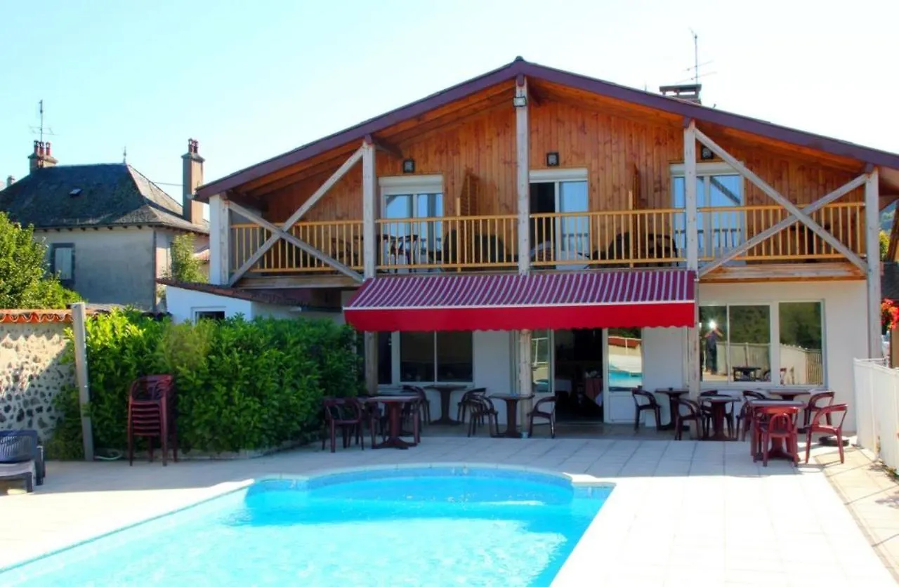 Le Prado Otel Jussac