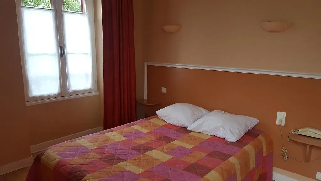Le Prado Otel Jussac