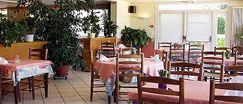 Le Prado Otel Jussac
